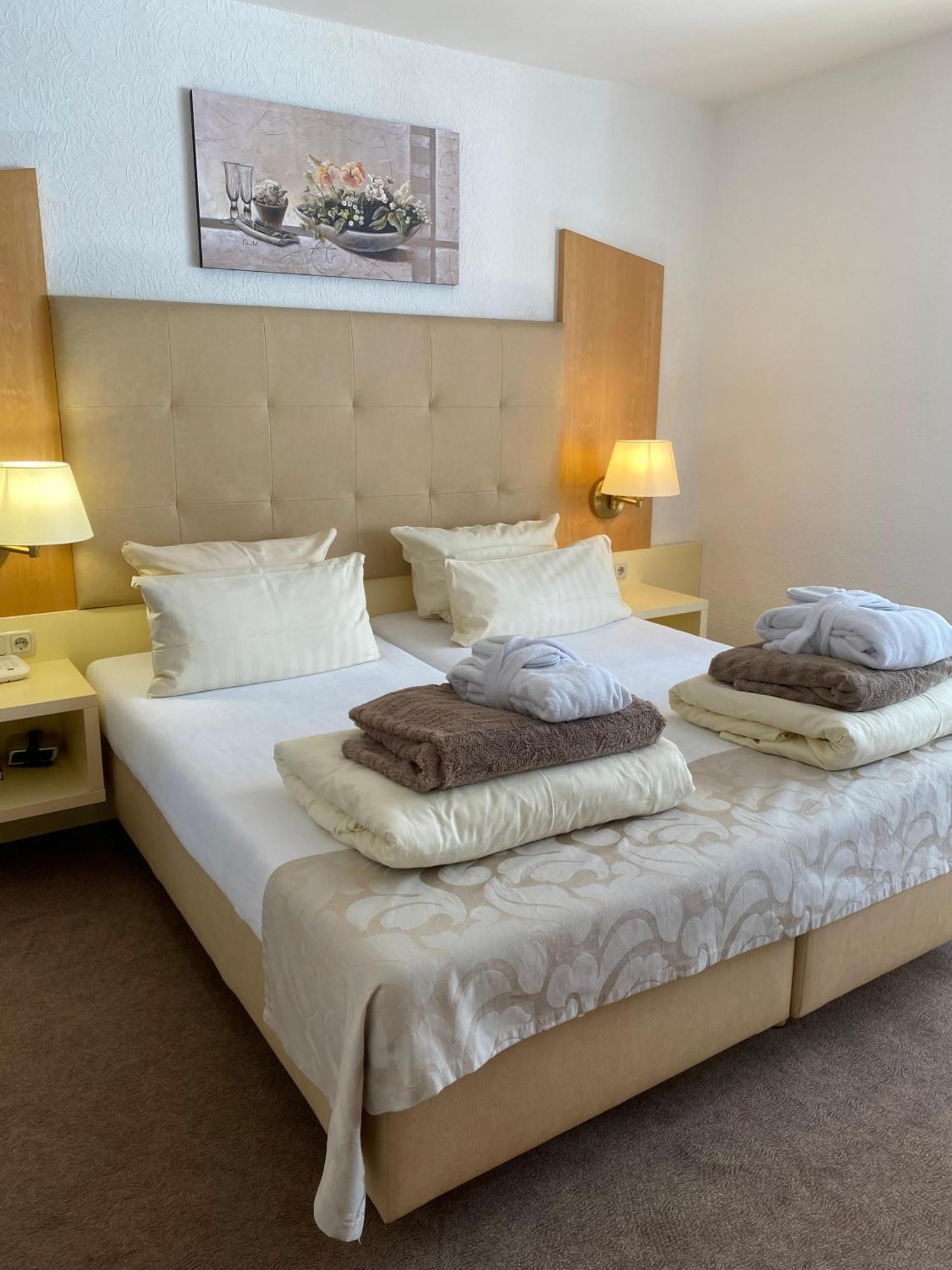 Sletz Parkhotel Gießen Buitenkant foto